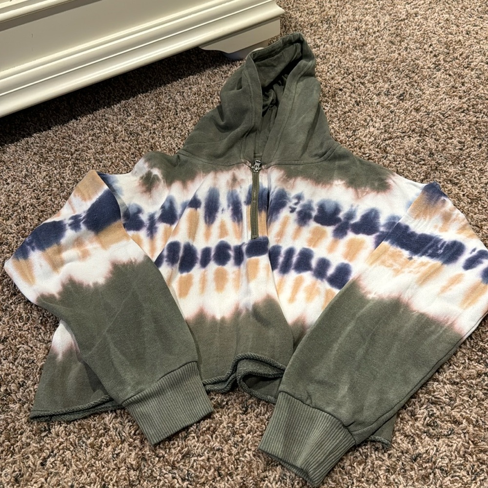 American Eagle quarter zip hoodie